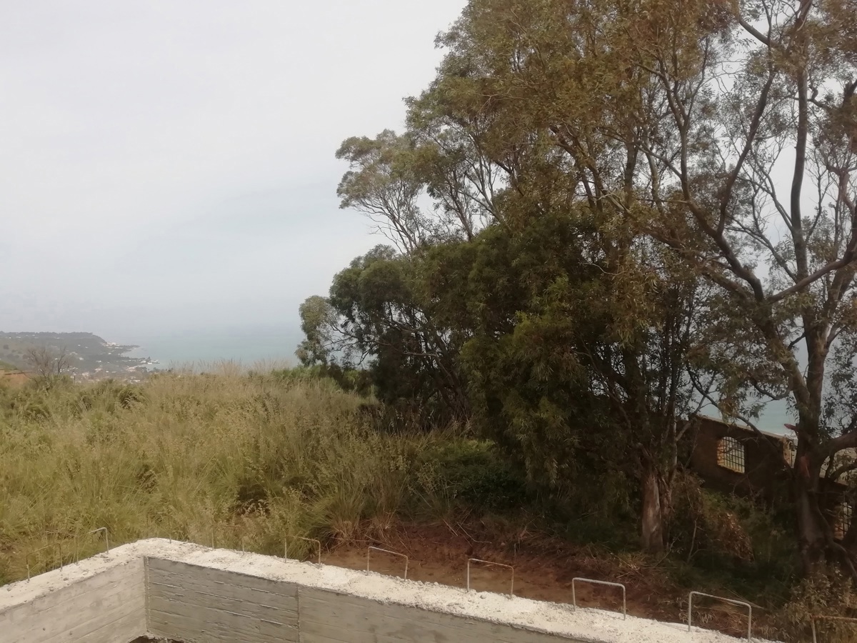 Villa con giardino a Messina