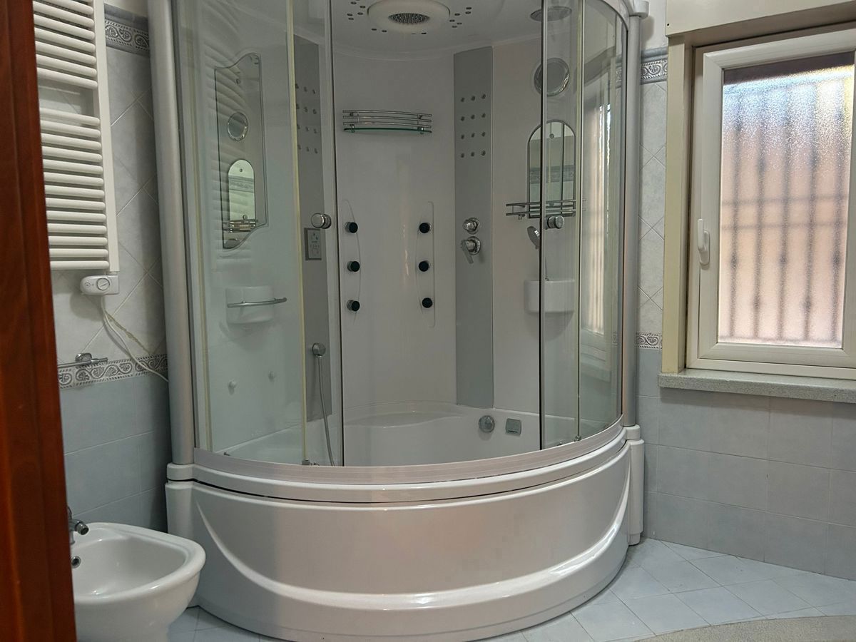 Appartamento arredato in affitto a Messina