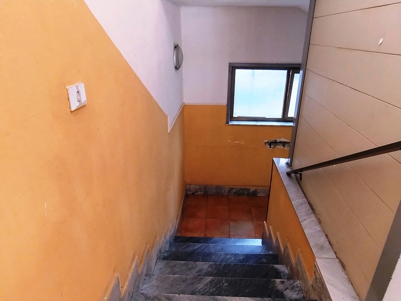 Quadrilocale con box a Messina