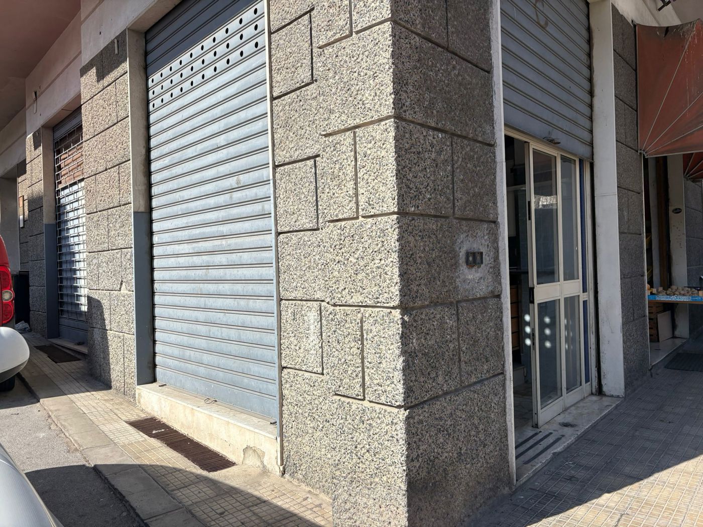 Negozio in vendita a Messina