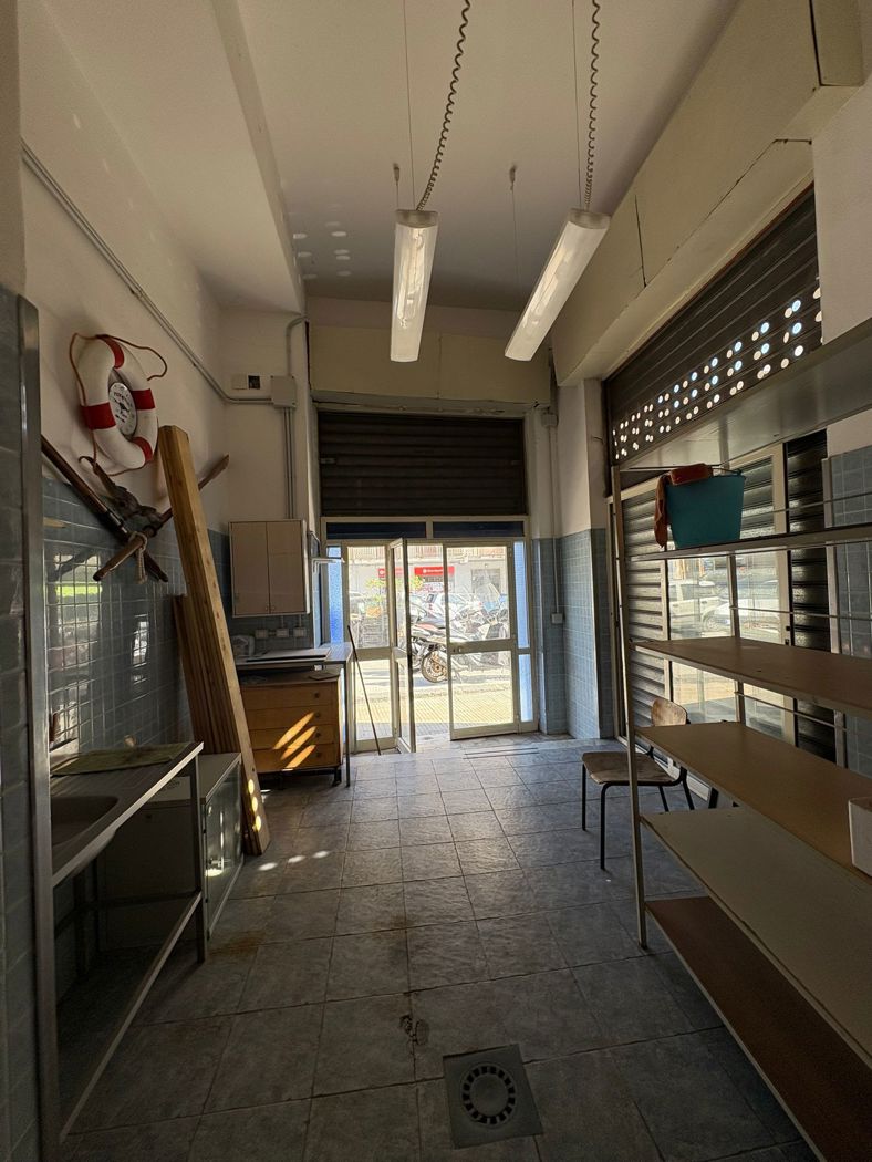 Negozio in vendita a Messina