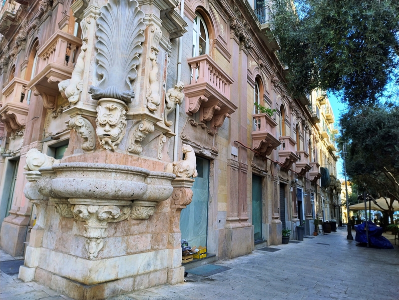 Magazzino in vendita a Messina