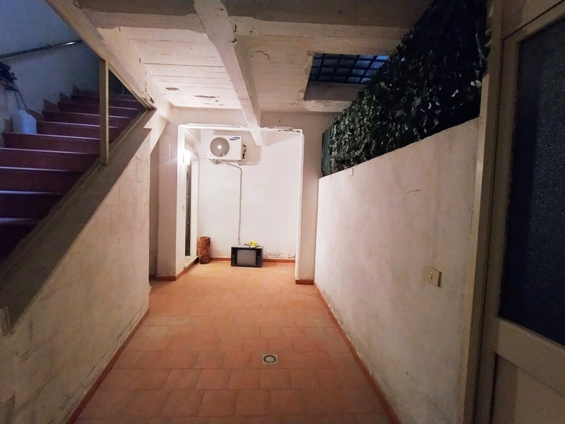 Magazzino in vendita a Messina