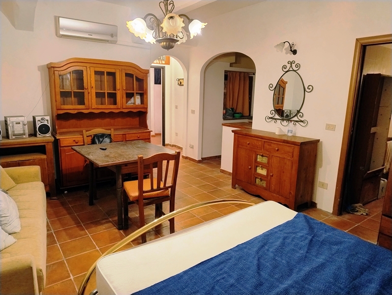 Magazzino in vendita a Messina
