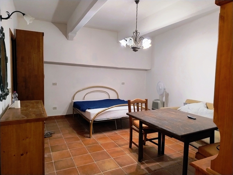 Magazzino in vendita a Messina