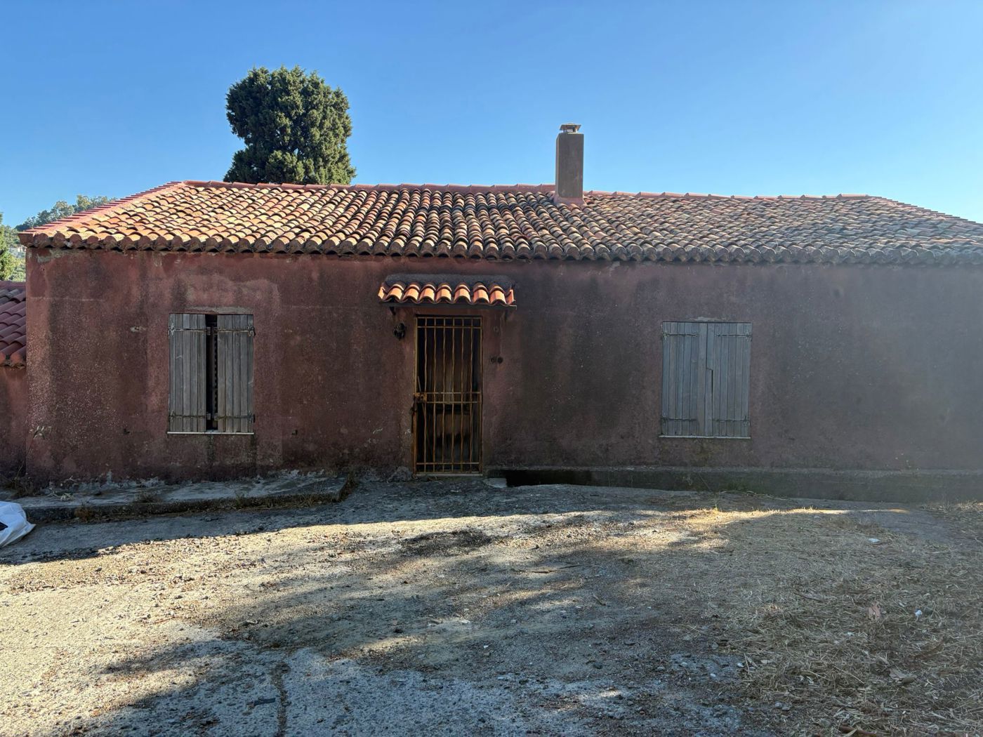 Casa indipendente con giardino a Messina