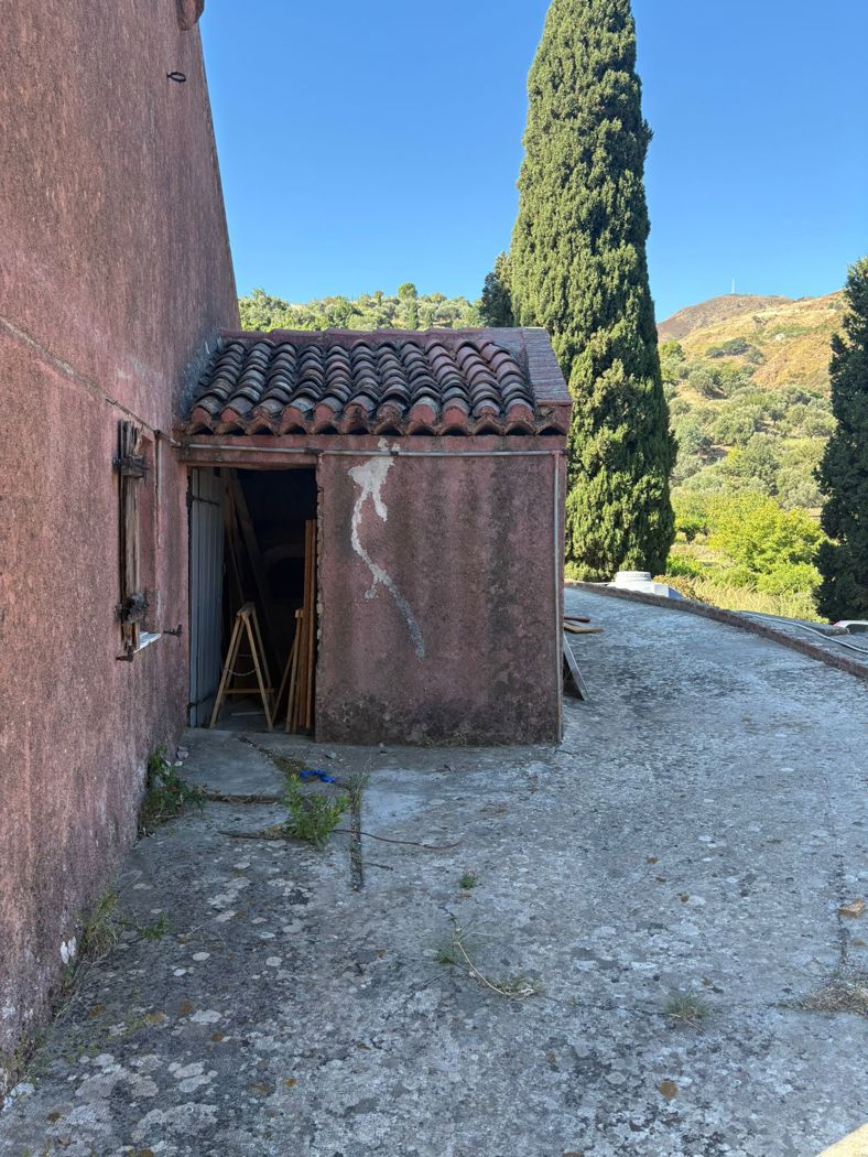 Casa indipendente con giardino a Messina