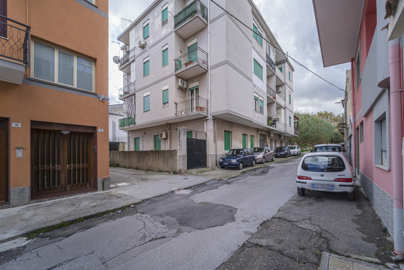 Quadrilocale con giardino a Messina