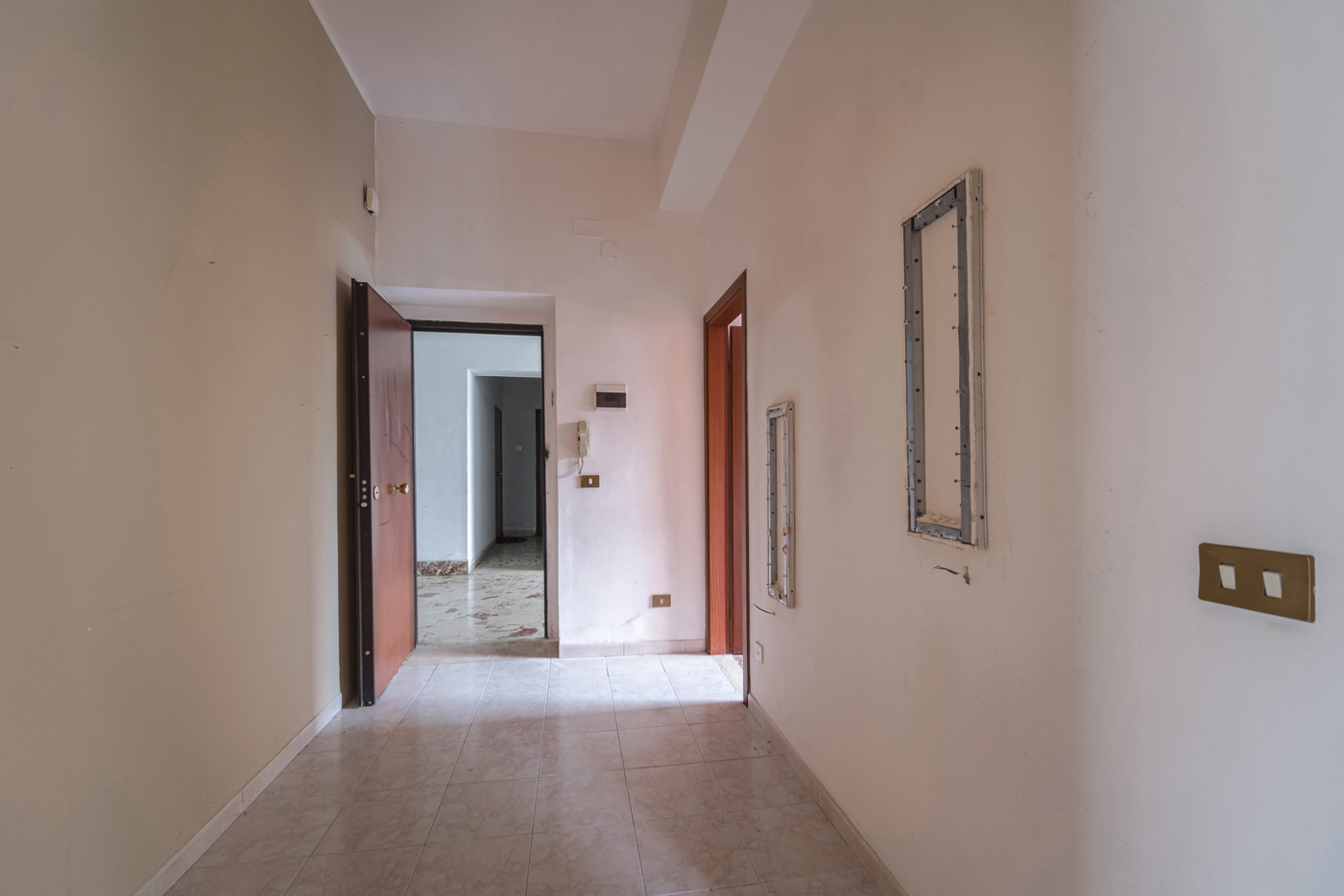 Quadrilocale con giardino a Messina