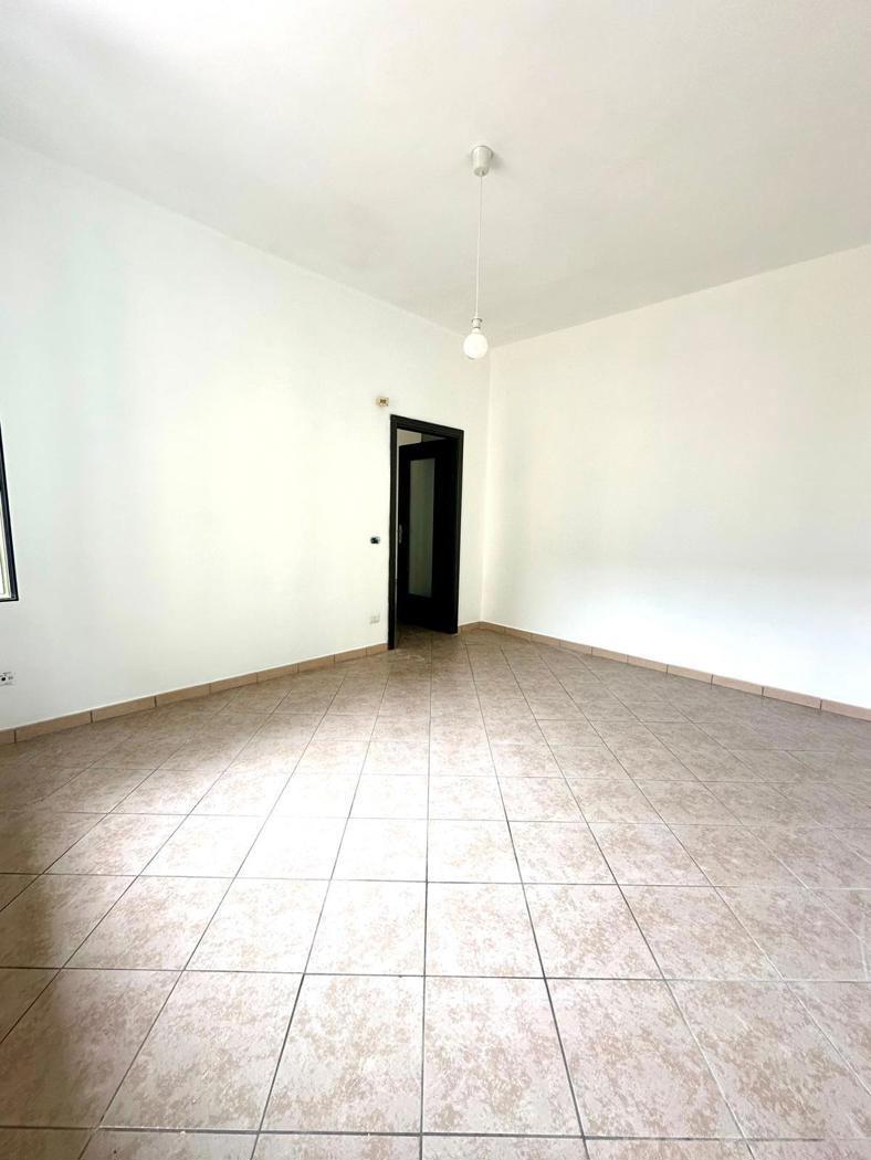 Trilocale in affitto a Napoli