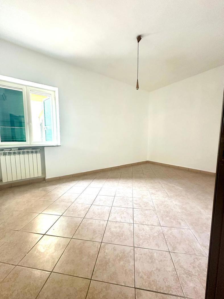 Trilocale in affitto a Napoli