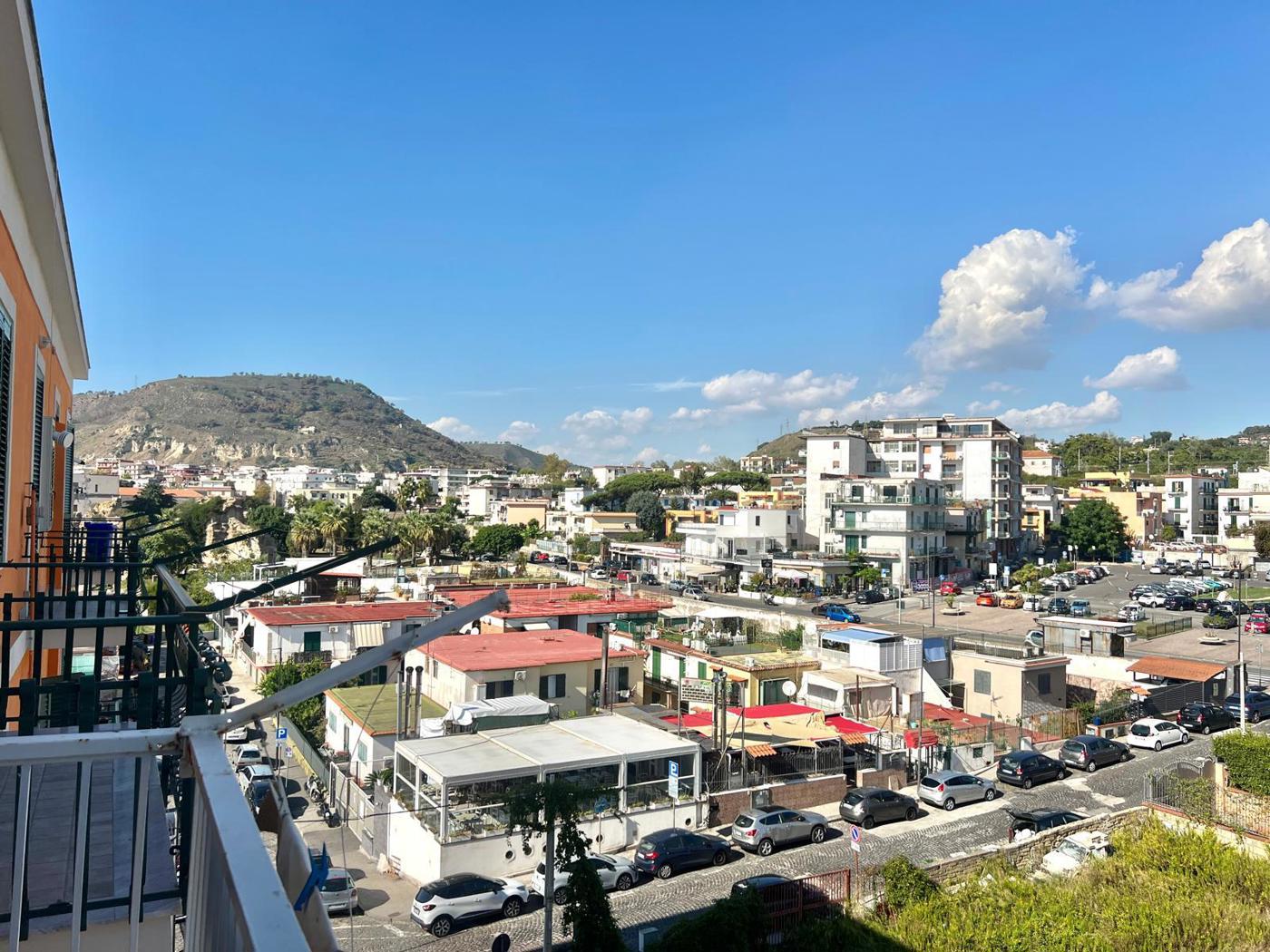 Trilocale in vendita a Pozzuoli