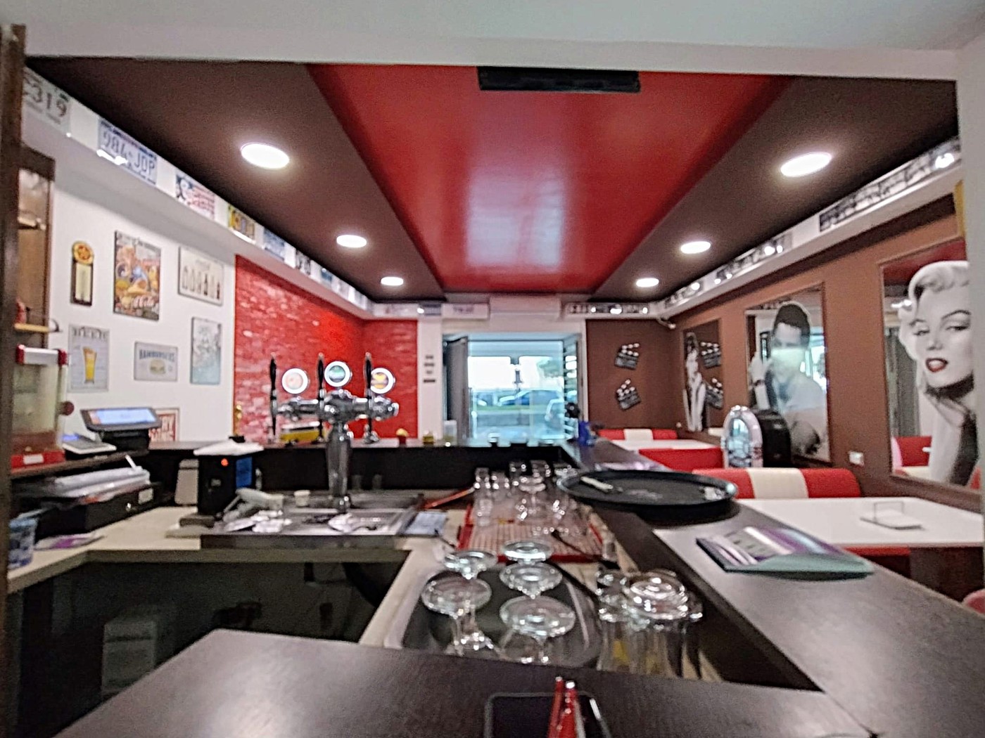 Attivit commerciale Ristorante e pizzeria in vendita a Pozzuoli