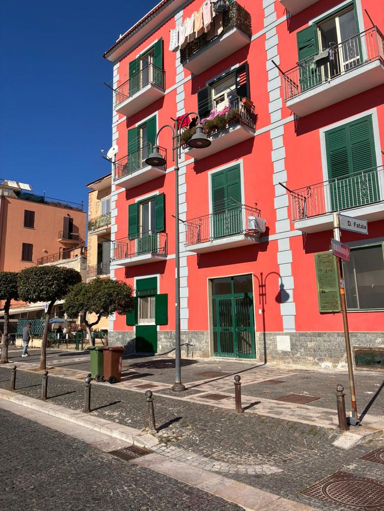 Monolocale arredato in affitto a Pozzuoli