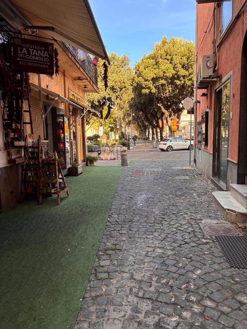 Monolocale in affitto a Pozzuoli