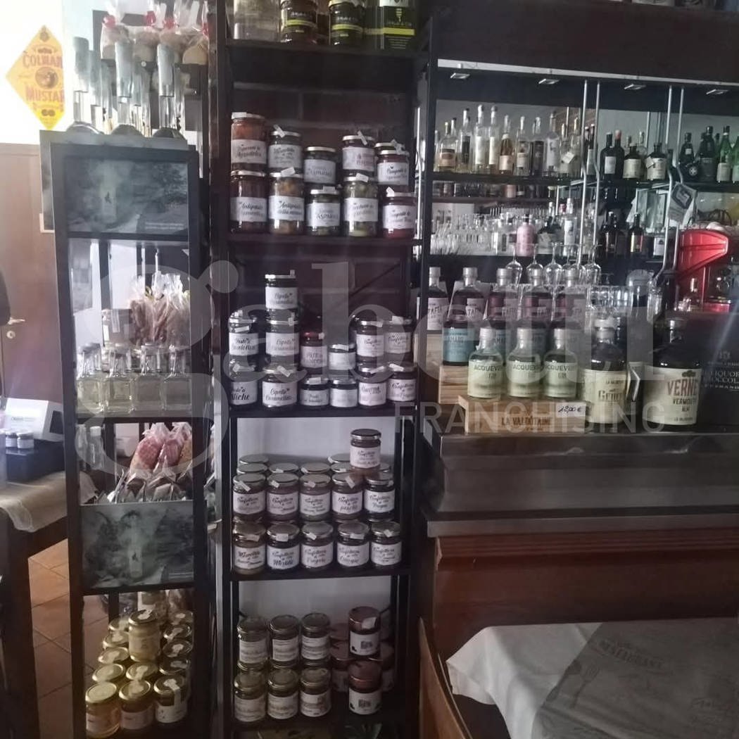 Attivit commerciale Ristorante e pizzeria in vendita a Vialfr