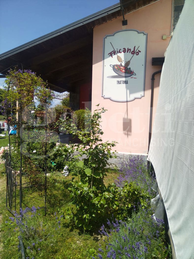 Attivit commerciale Ristorante e pizzeria in vendita a Vialfr