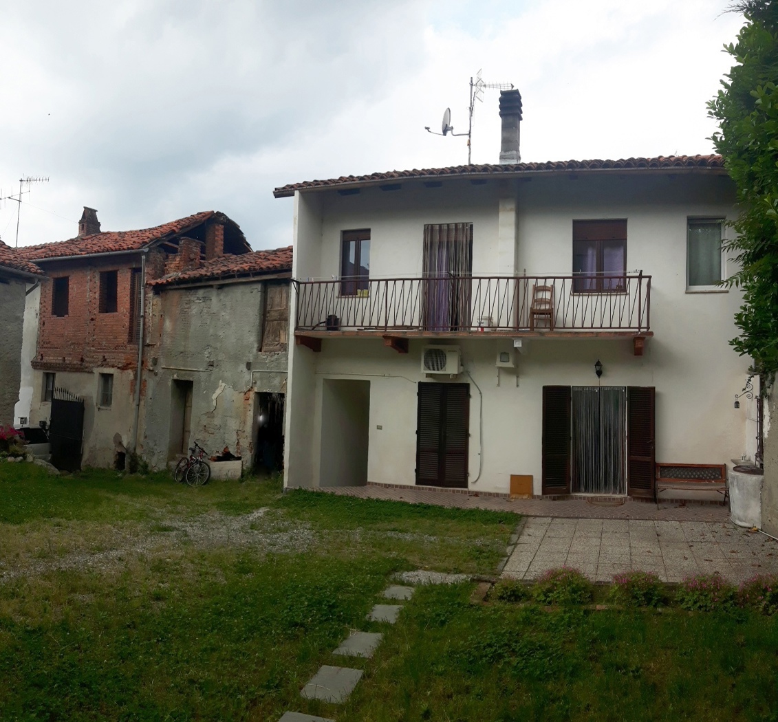 Casa indipendente con giardino a Mercenasco