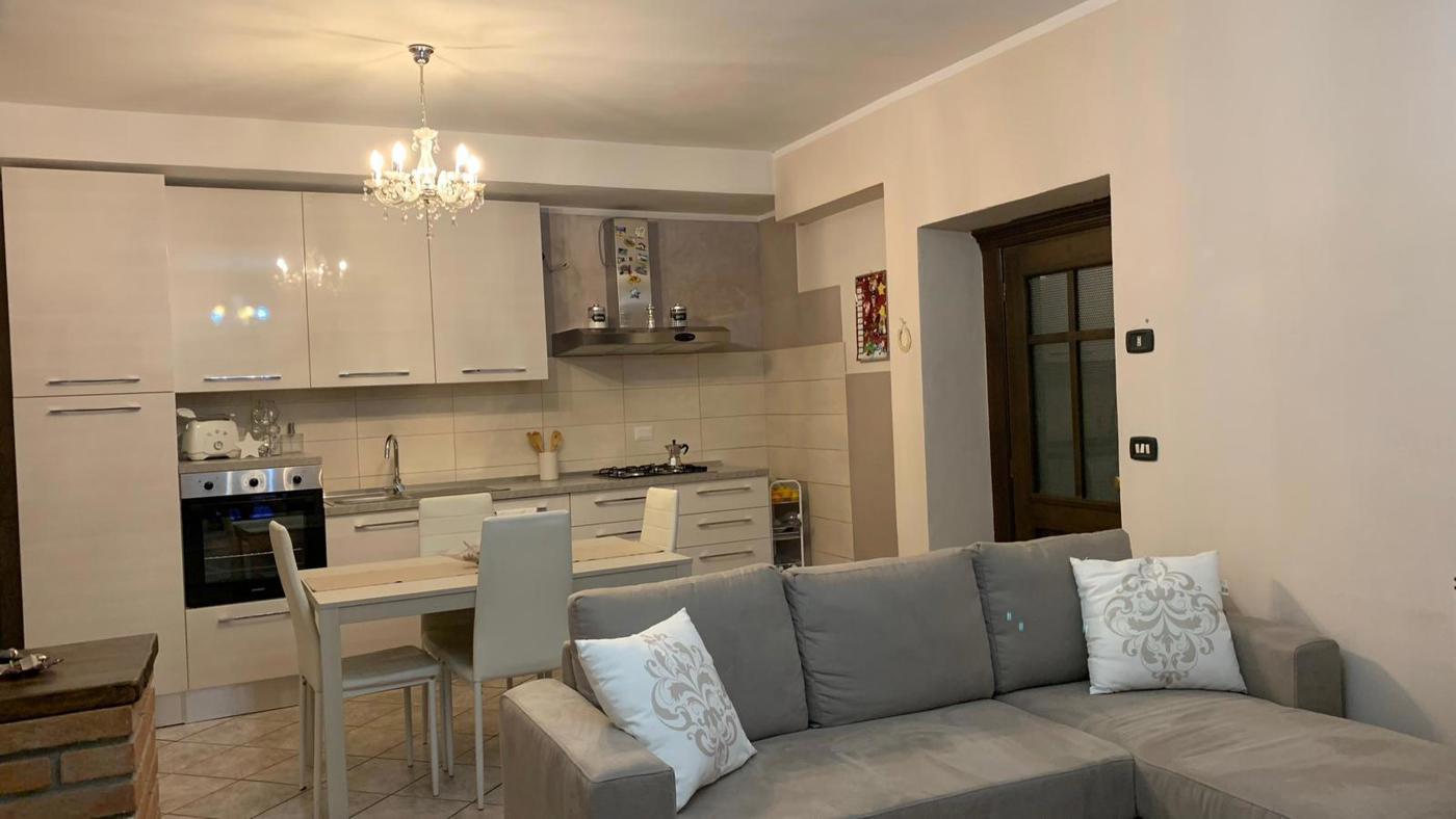 Casa indipendente con giardino a Mercenasco