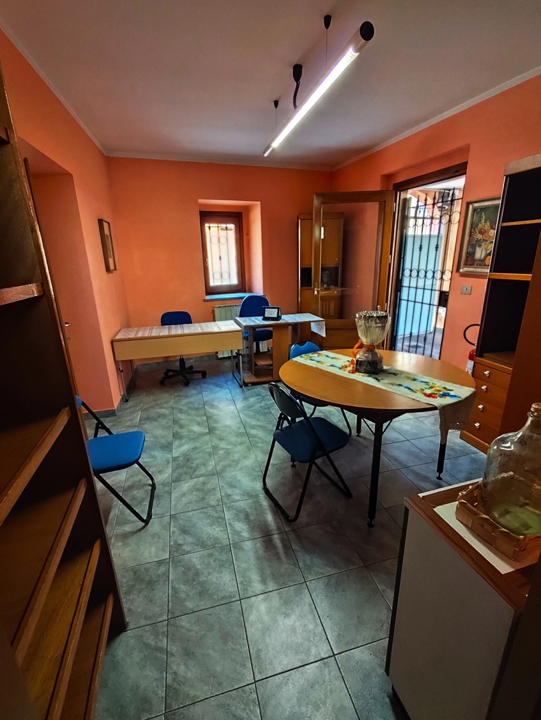 Ufficio ristrutturato a Caluso
