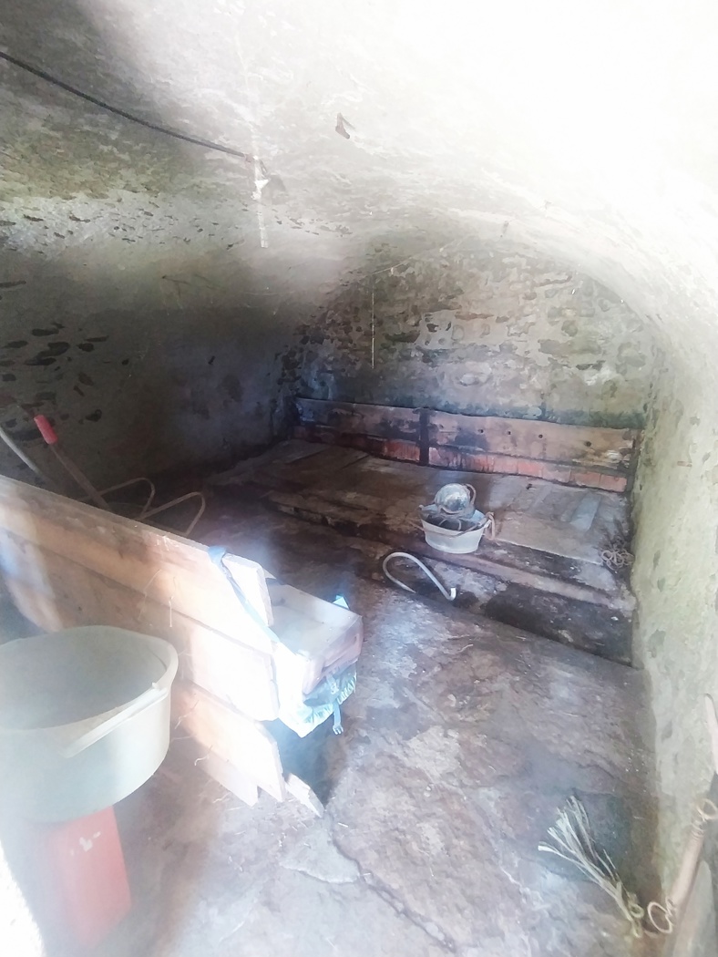 Rustico con giardino a Andrate