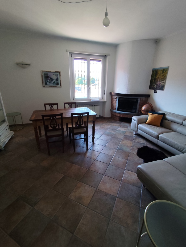 Trilocale in affitto a Chivasso