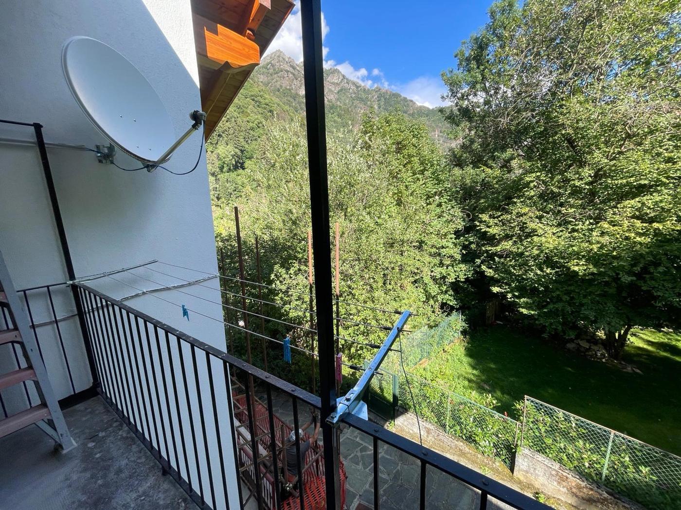 Casa indipendente in vendita a Ronco Canavese