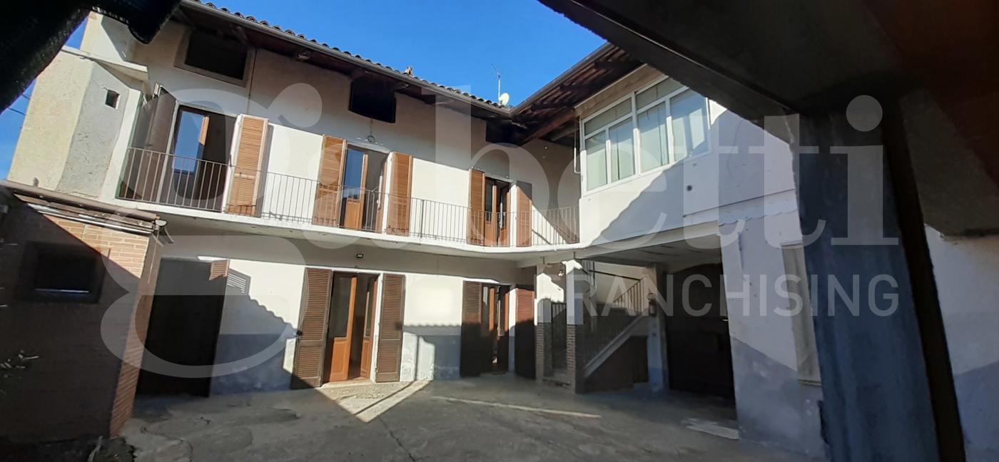 Casa indipendente in vendita a Caluso