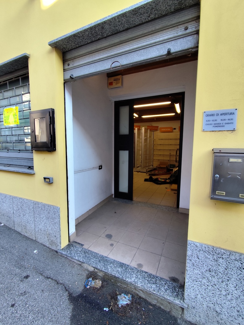 Negozio in vendita a Moncrivello