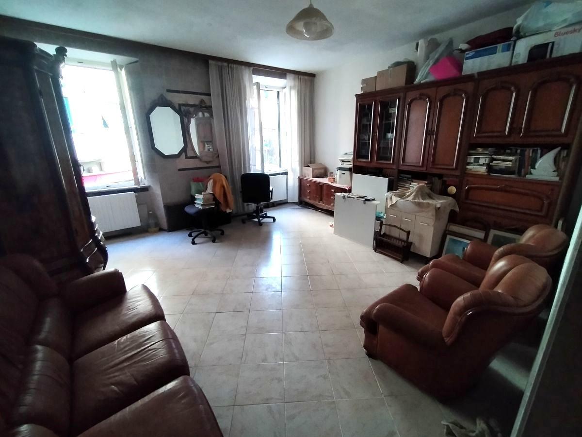 Appartamento da ristrutturare a Massa