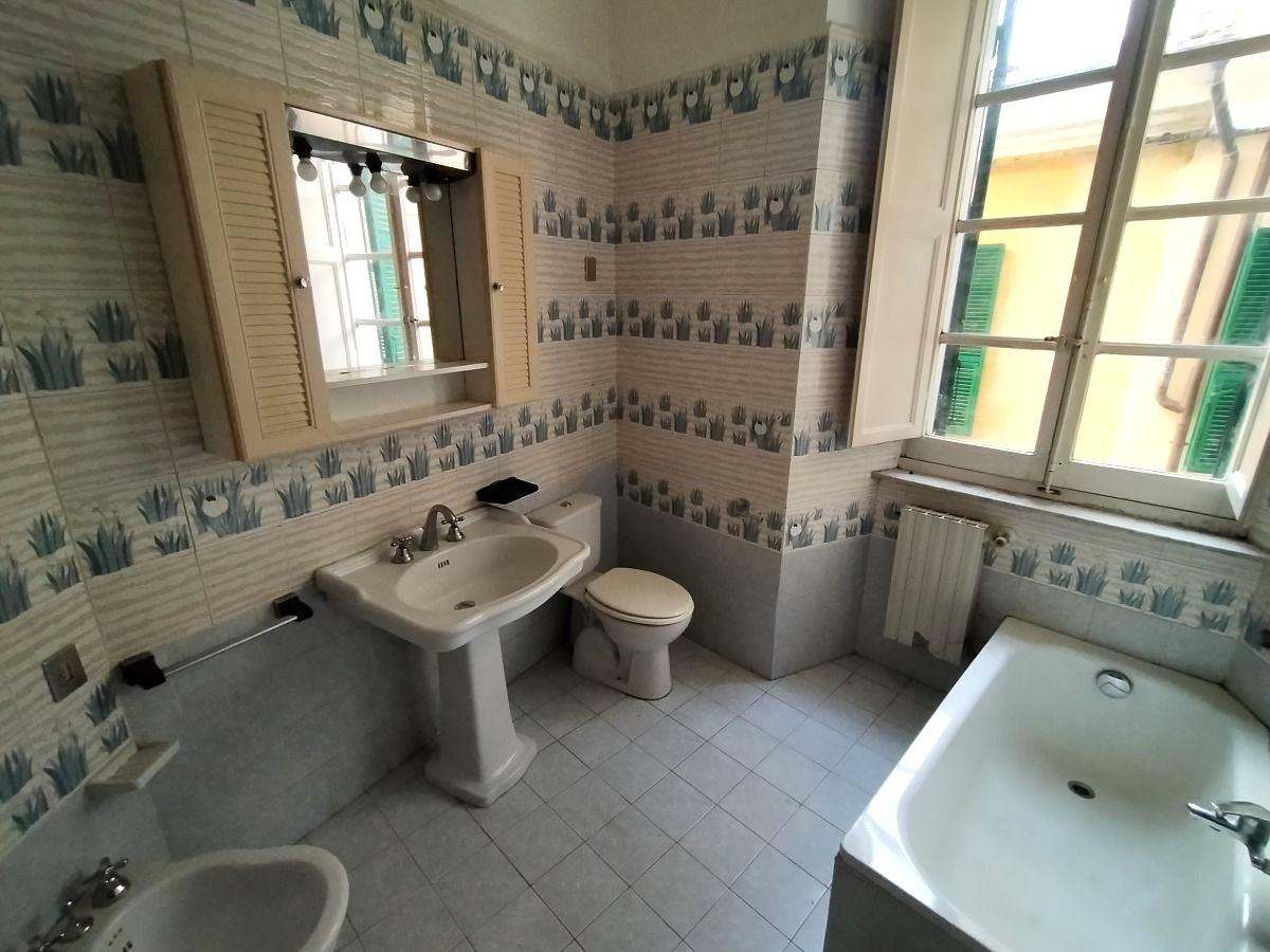 Appartamento da ristrutturare a Massa