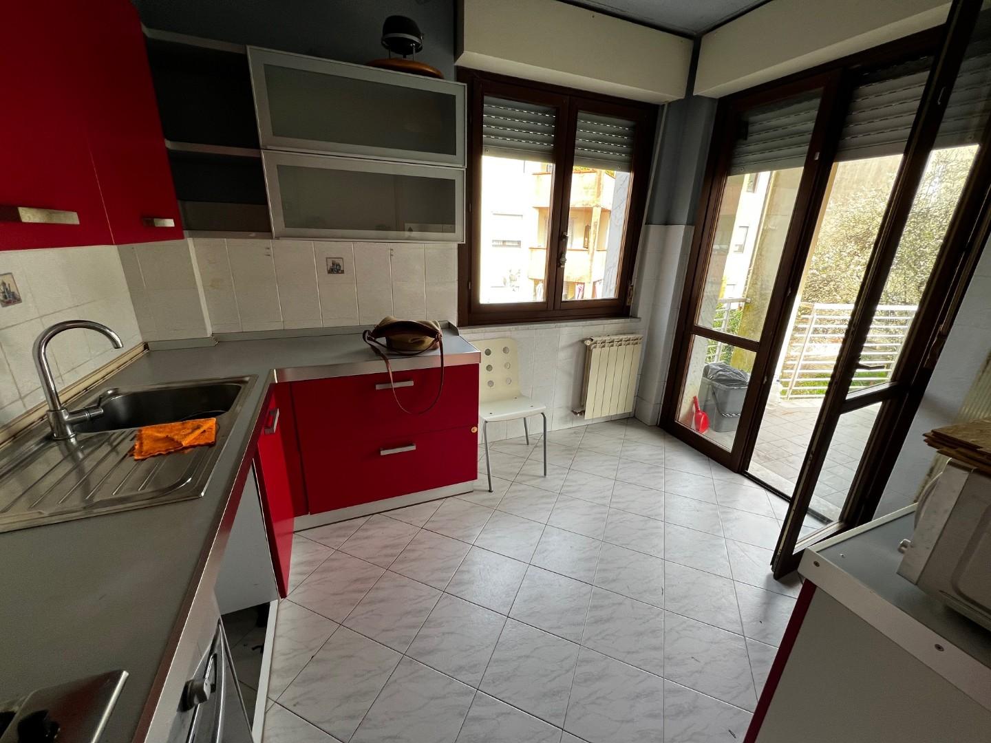 Quadrilocale con terrazzo, Arcola ressora