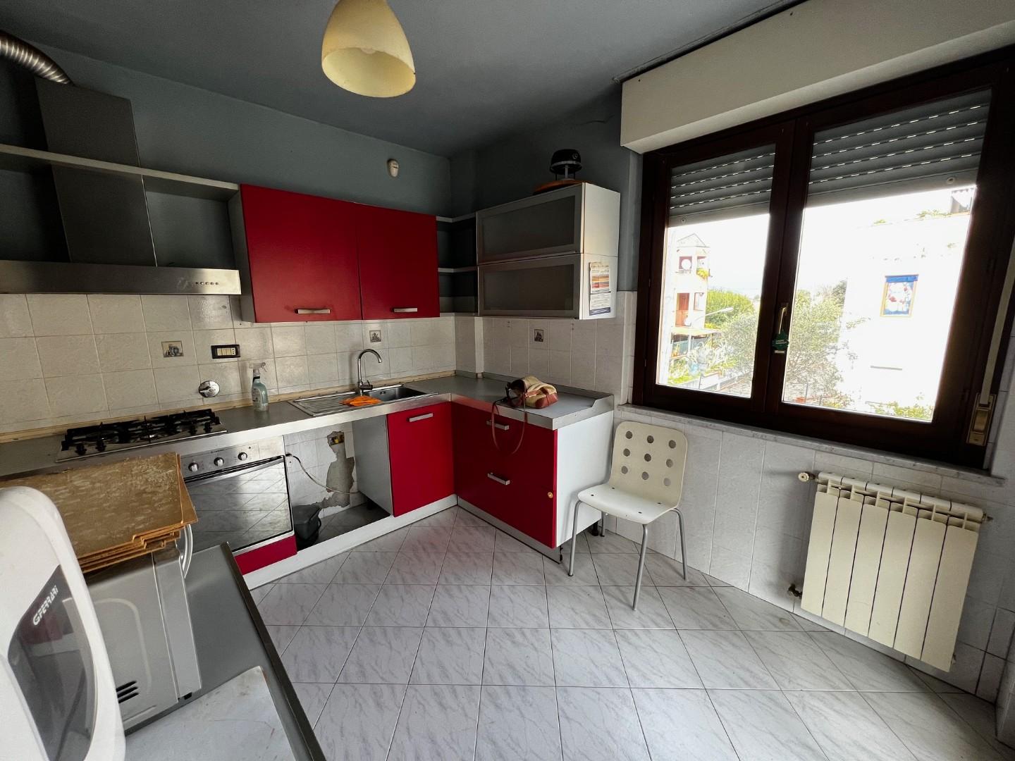 Quadrilocale con terrazzo, Arcola ressora