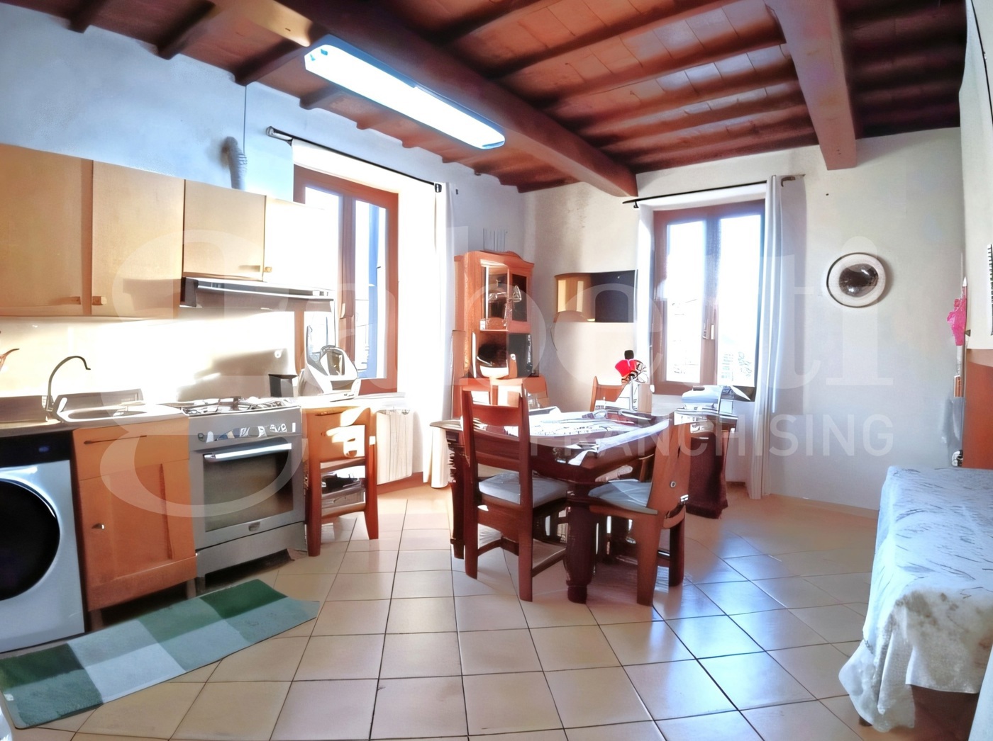 Trilocale in vendita a Carrara