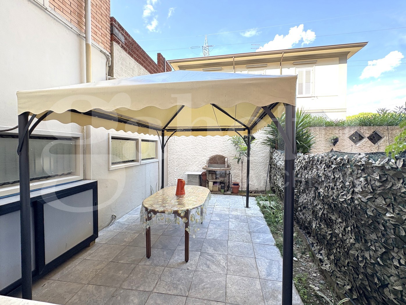 Appartamento in affitto a Carrara
