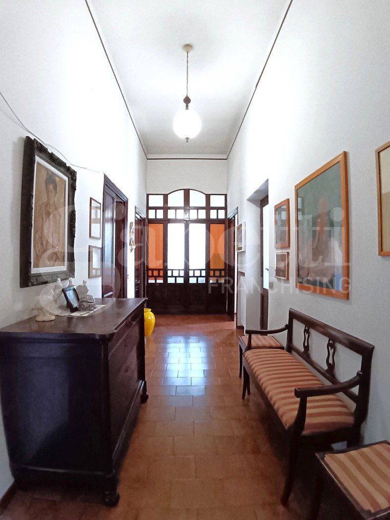 Appartamento in vendita a Carrara