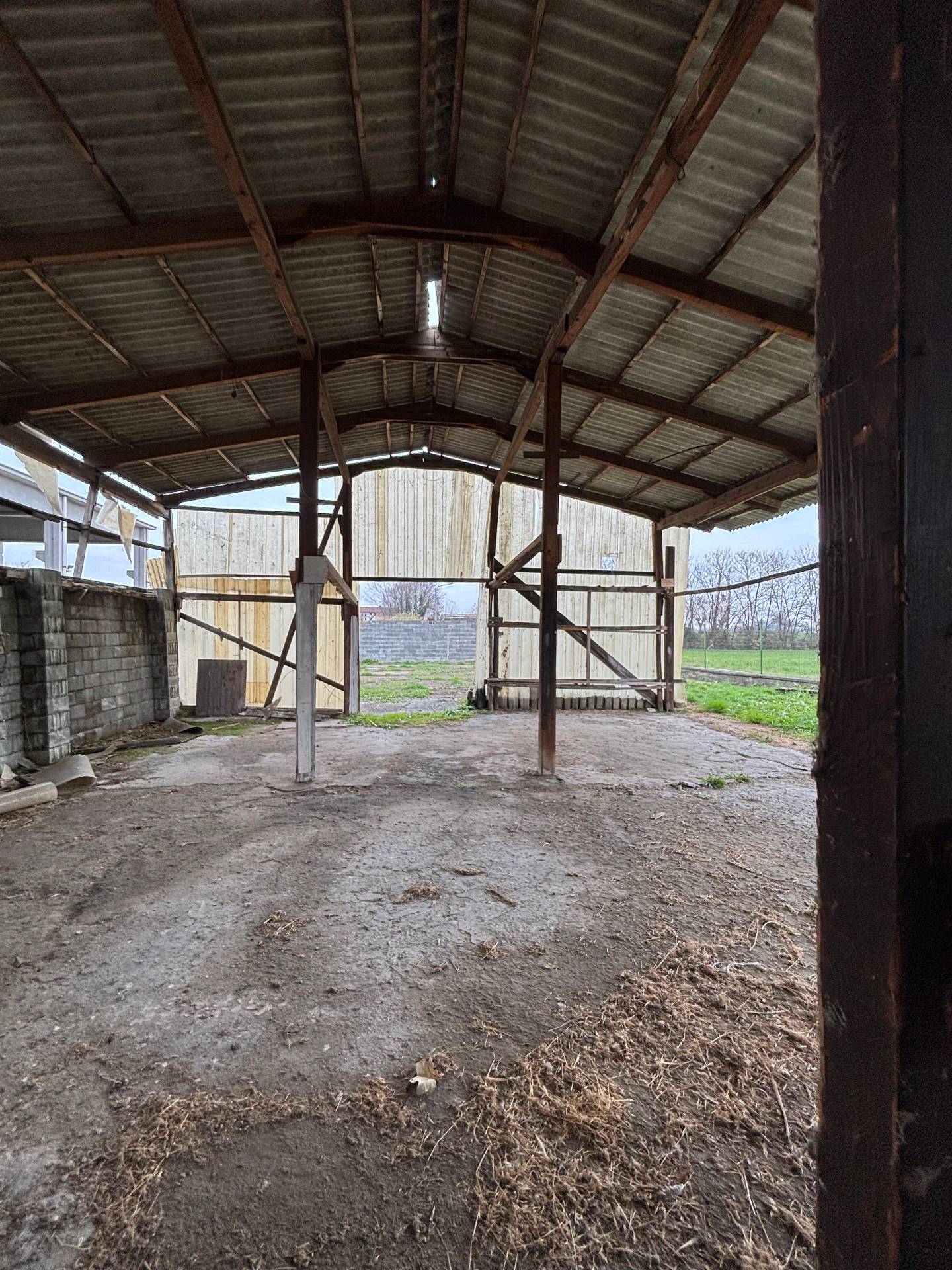 Capannone in vendita a Ciri, Devesi