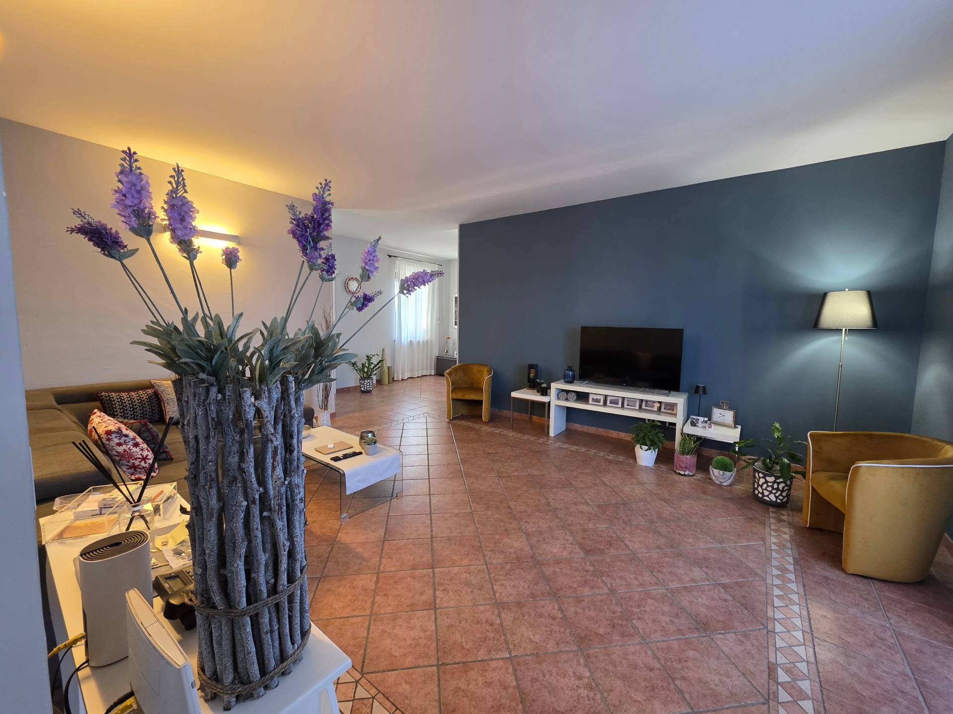 Villa in vendita a Front, Semicentrale