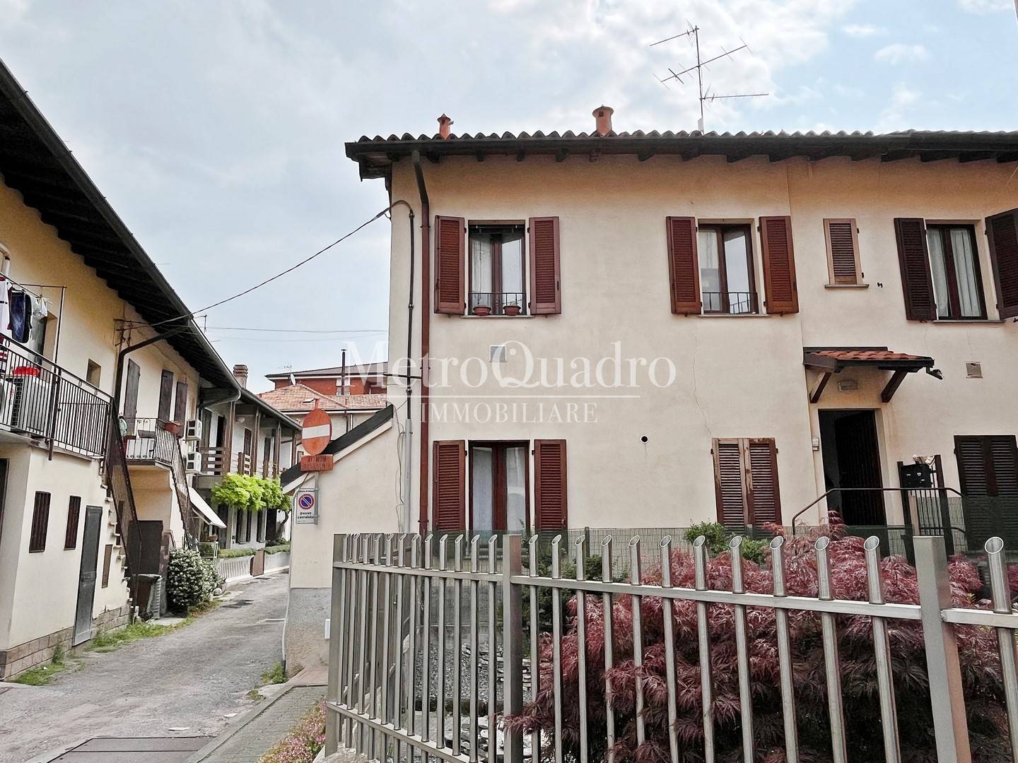 Appartamento in vendita a Mezzago