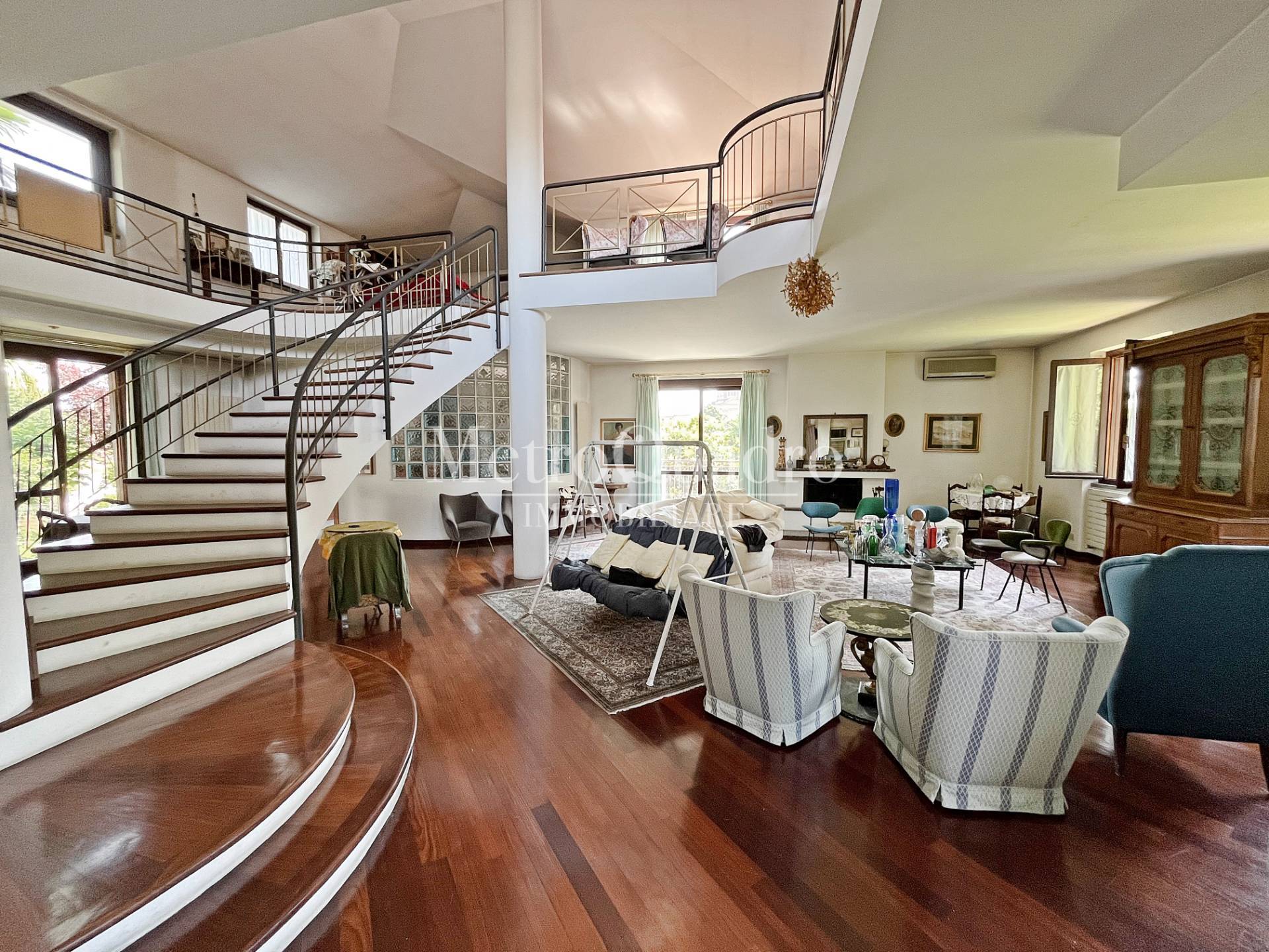 Villa in vendita a Aicurzio