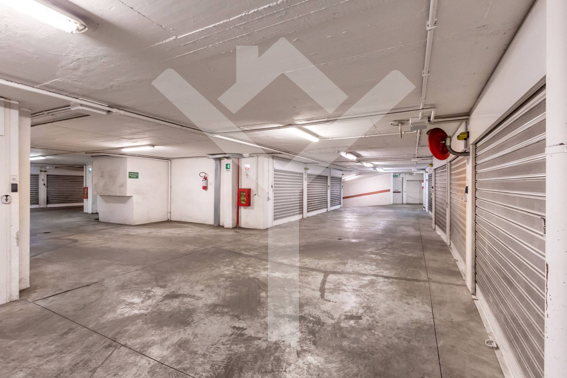 Box o garage in vendita a Roma, Parioli