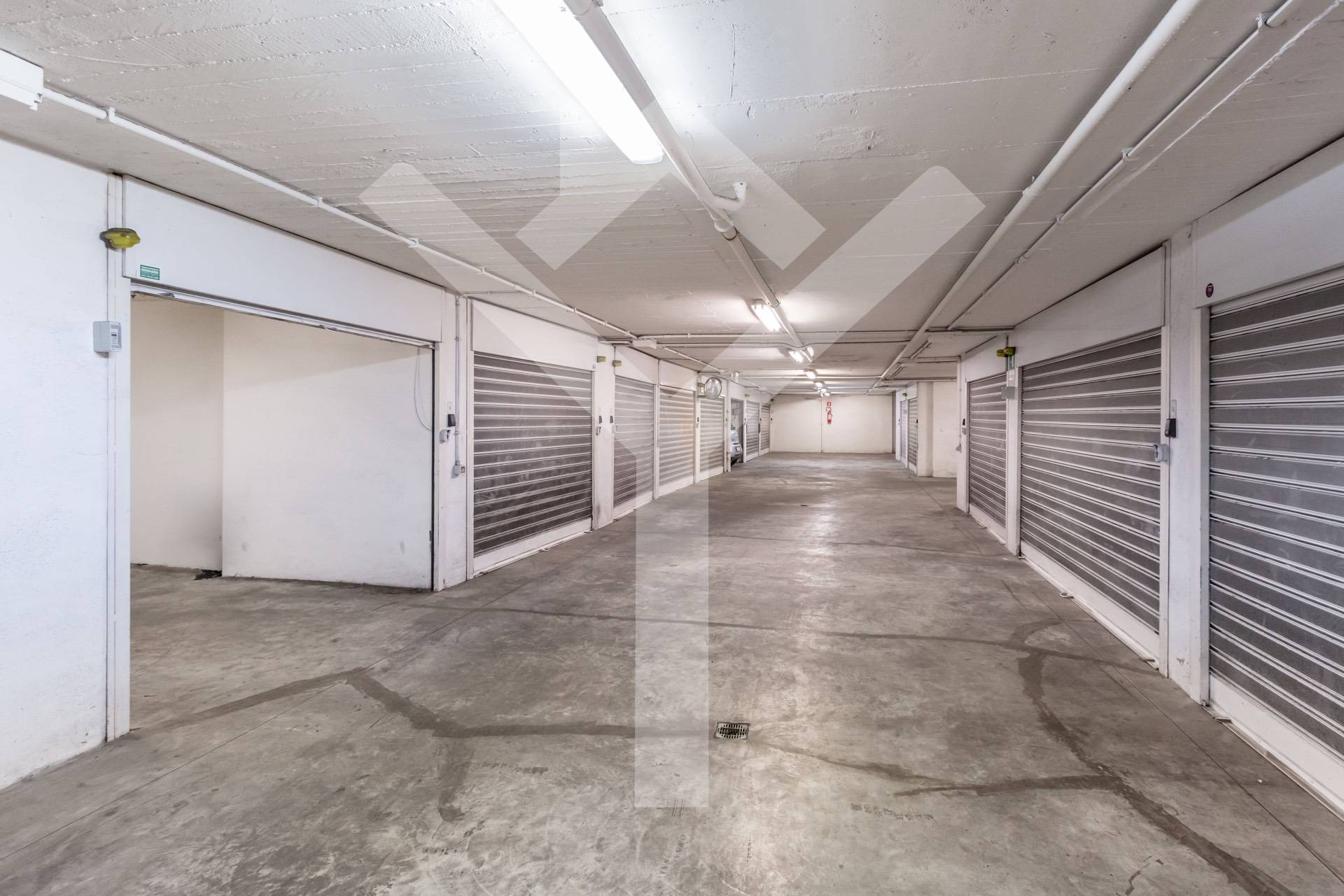 Box o garage in vendita a Roma, Parioli