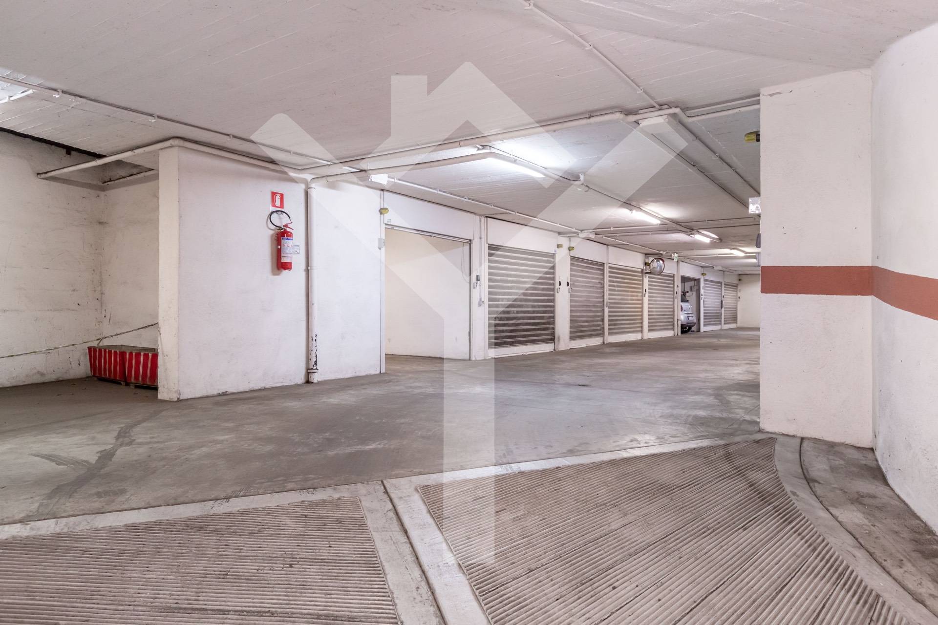 Box o garage in vendita a Roma, Parioli