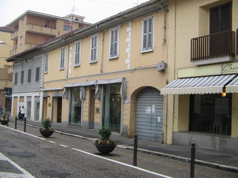 Casa indipendente con terrazzo a Magenta