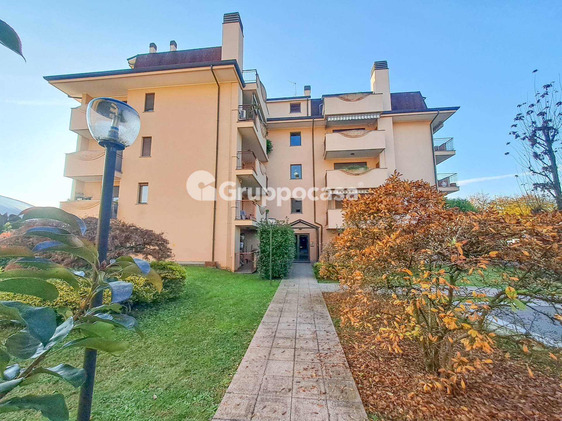 Appartamento in vendita a Magenta