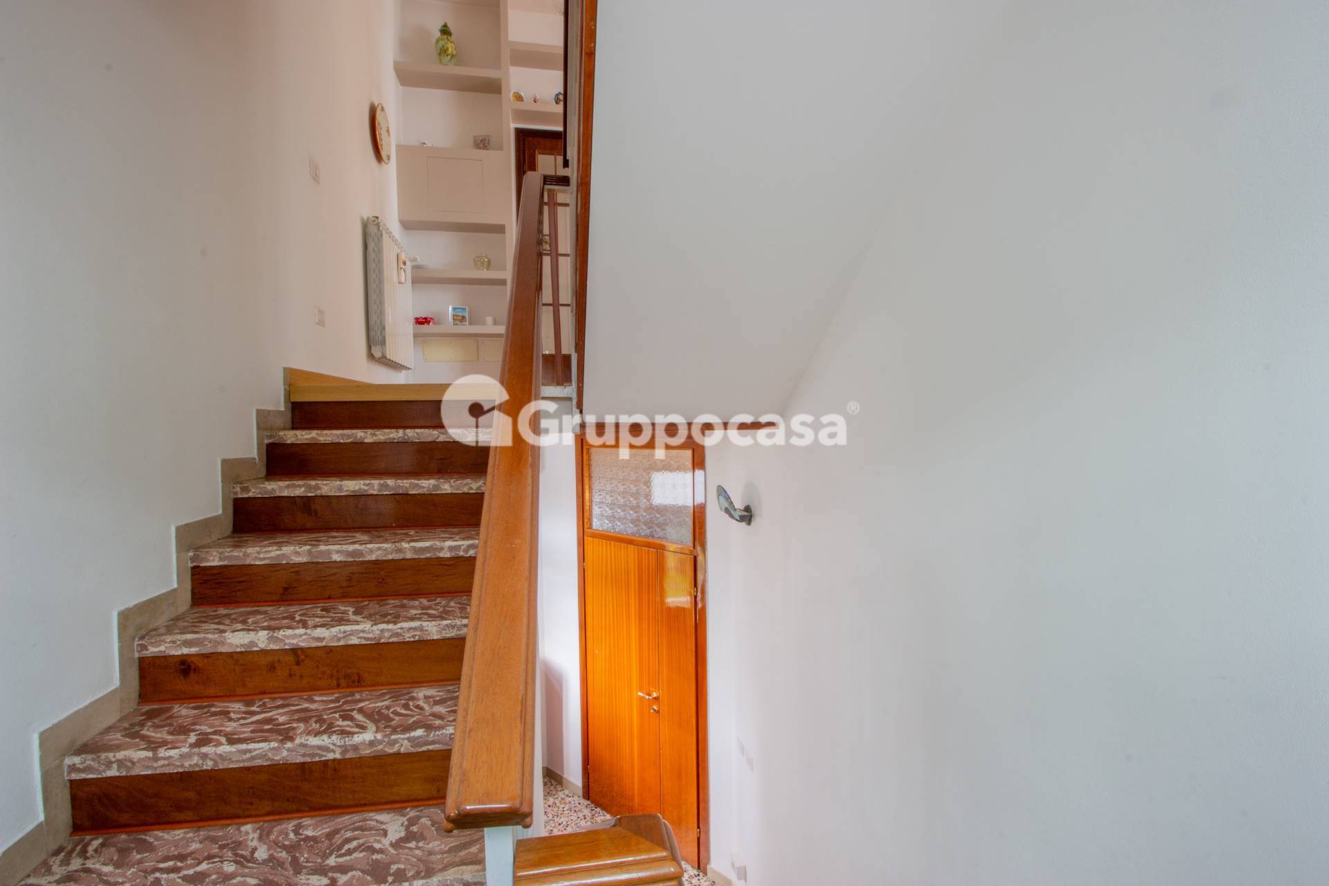 Villa bifamiliare in vendita a Magenta