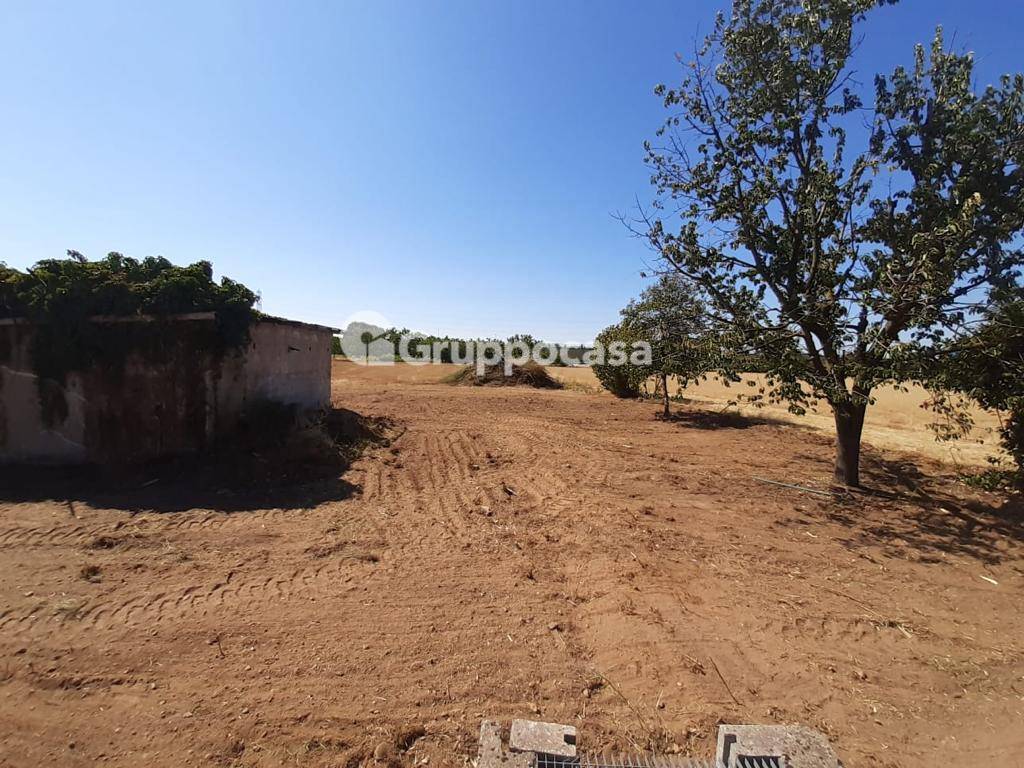 Terreno edificabile in vendita a Marcallo con Casone