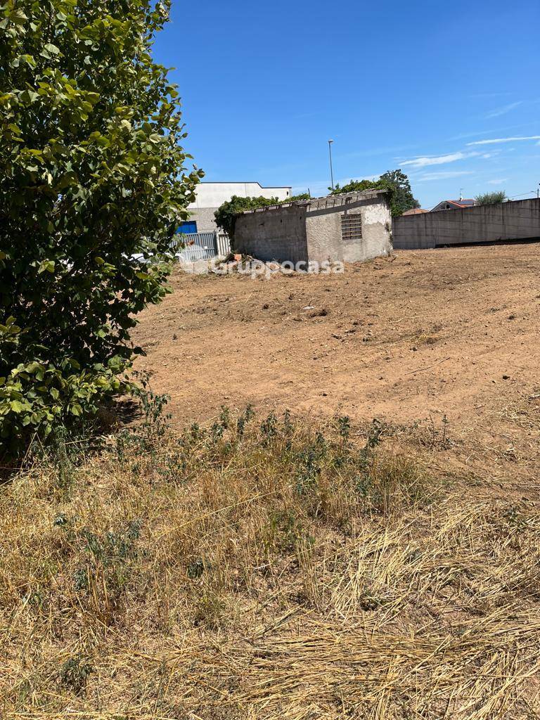 Terreno edificabile in vendita a Marcallo con Casone