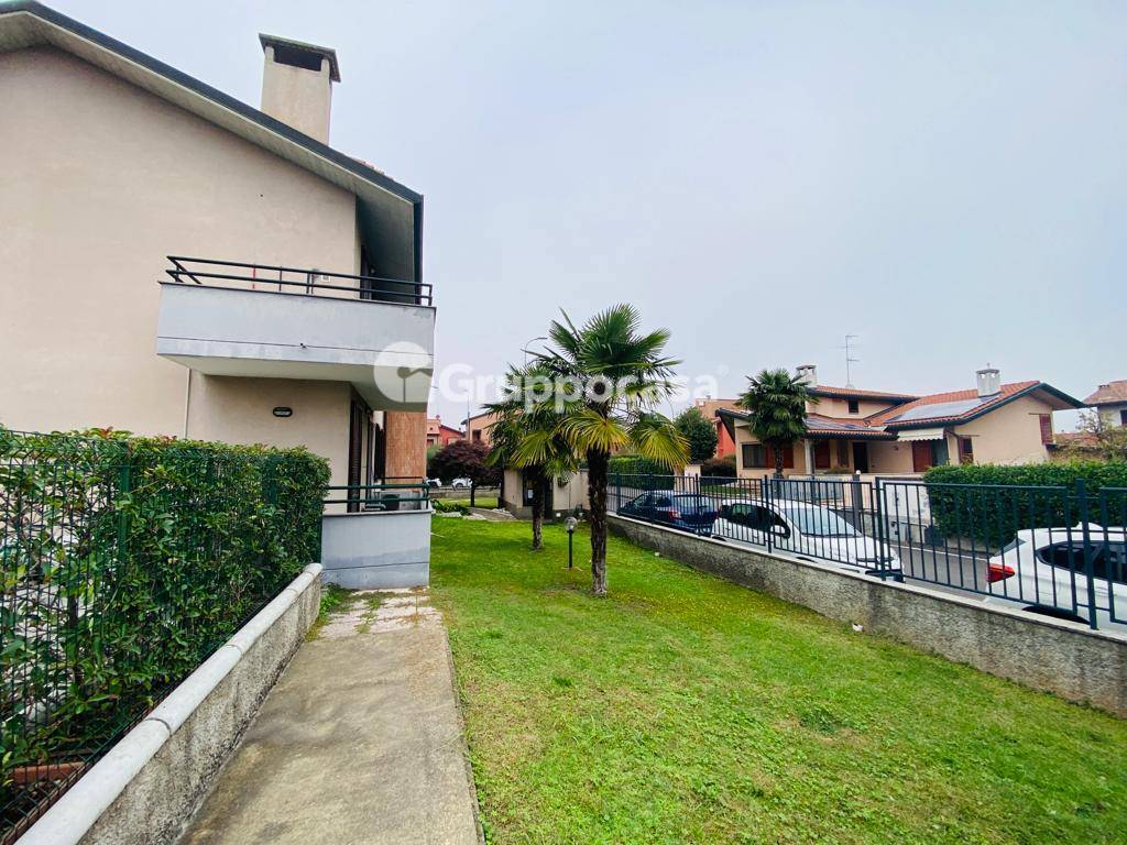 Locale commerciale in vendita a Robecco sul Naviglio