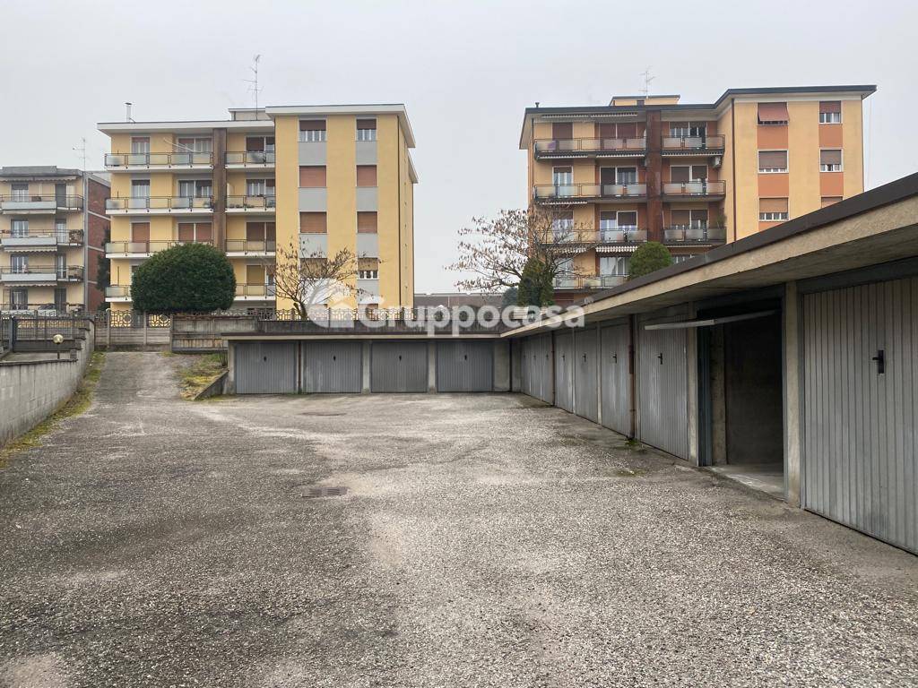 Box o garage in vendita a Boffalora sopra Ticino